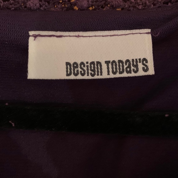 Shirt and top set. Eggplant color with sequins. - Picture 2 of 4